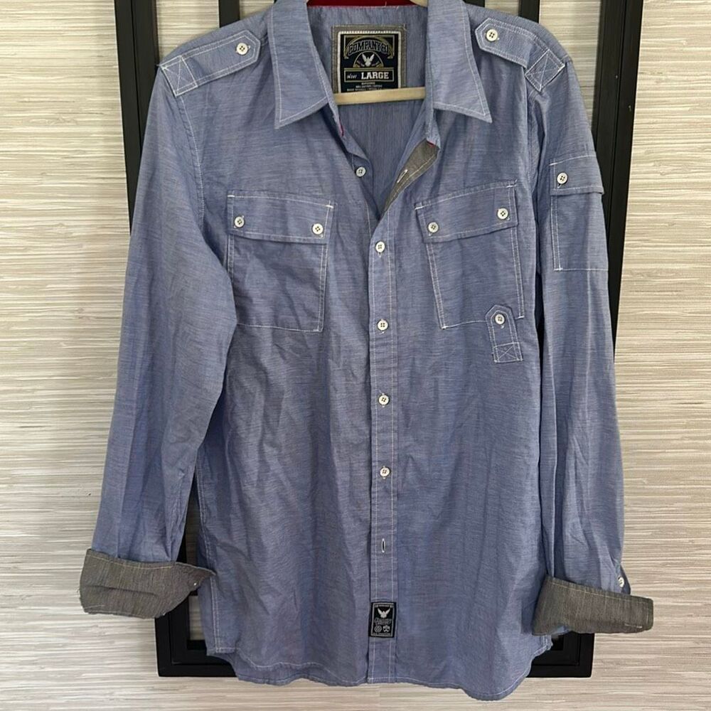Company 81 100% cotton lightweight blue chambray color button-down casual men's
